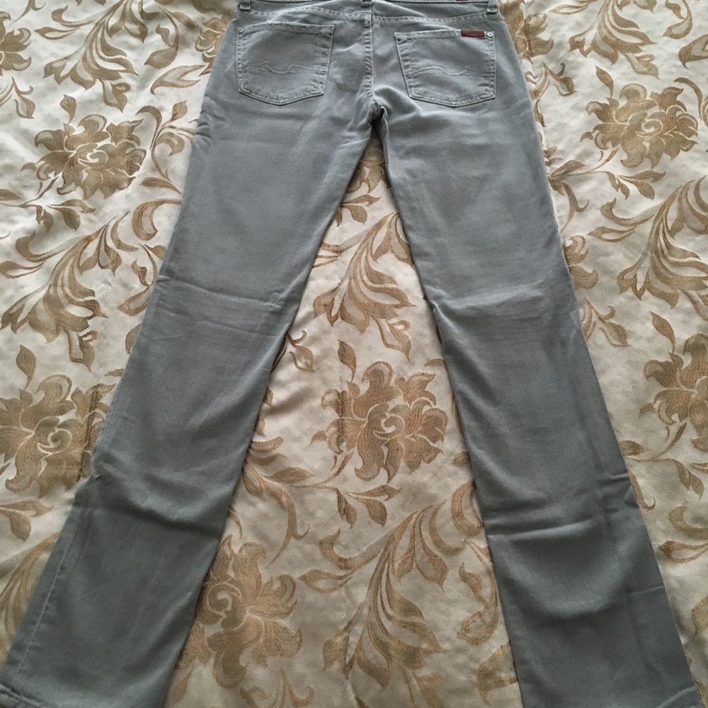 Jeans - Picture 3 of 4